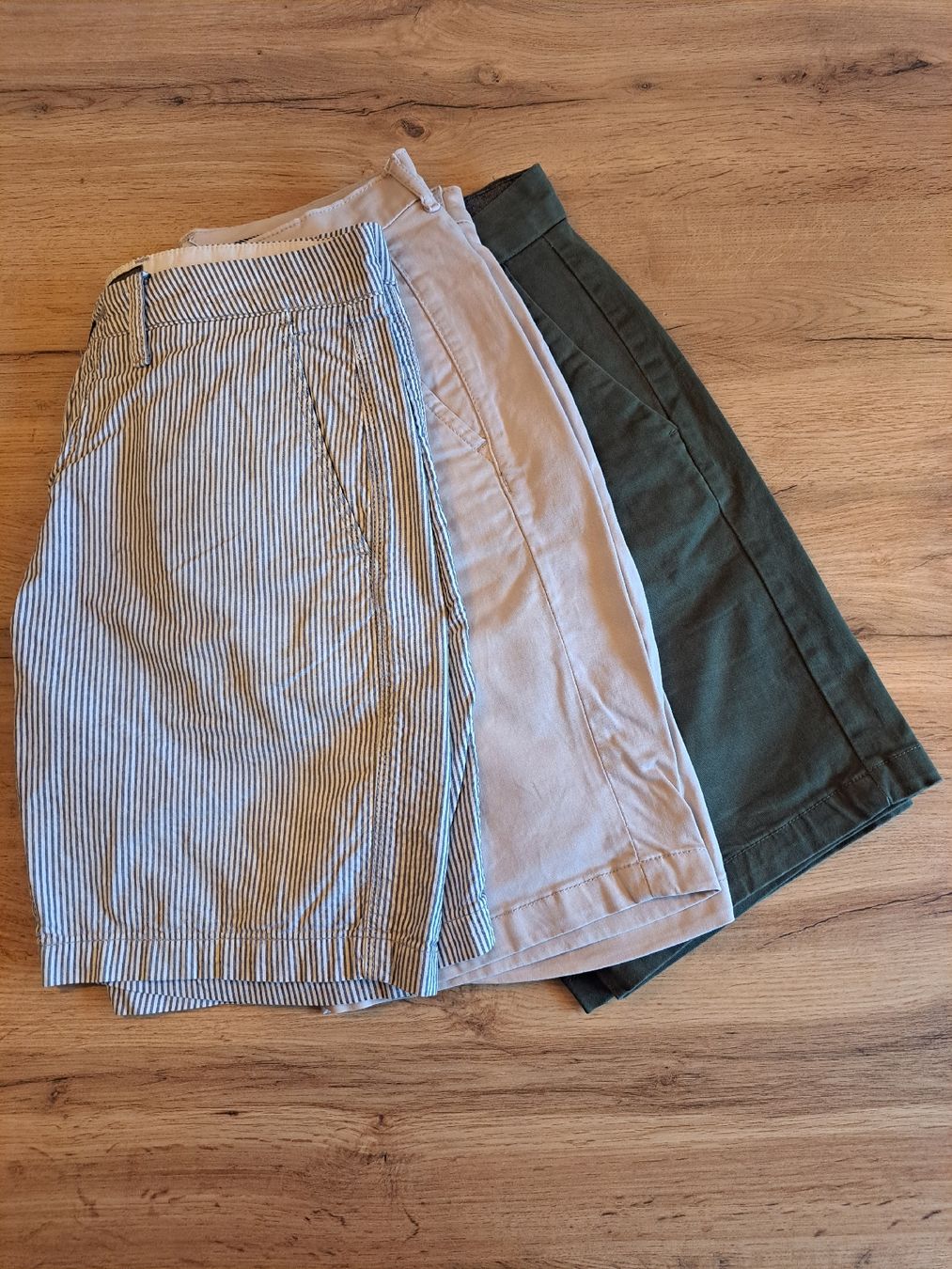 Lotti di vestiti: Set kurze Hosen – Usato da Grosshöchstetten venduto da Roswitha88