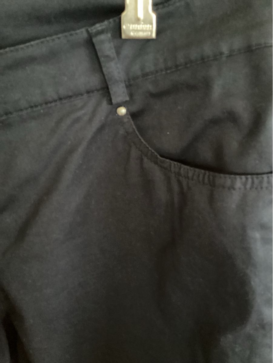 Pantaloni: gollehaug, Damenhose, Gr. 42 – Usato da Salenstein venduto da Esprit57 1