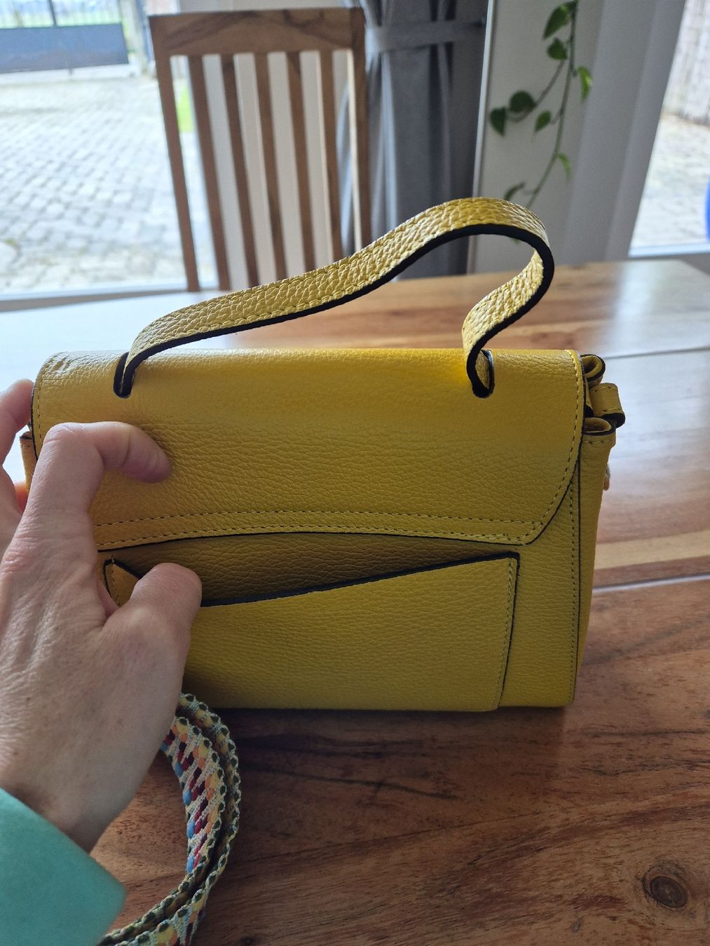 Borse da donna: sac à main en cuir – Nuovo (secondo la descrizione) da Apples venduto da laeti_pit 1