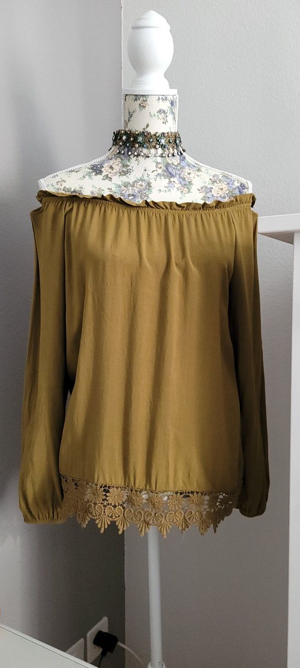 Camicette: Carmen Bluse Gr.S/M – Usato da Oberaach venduto da Svea11