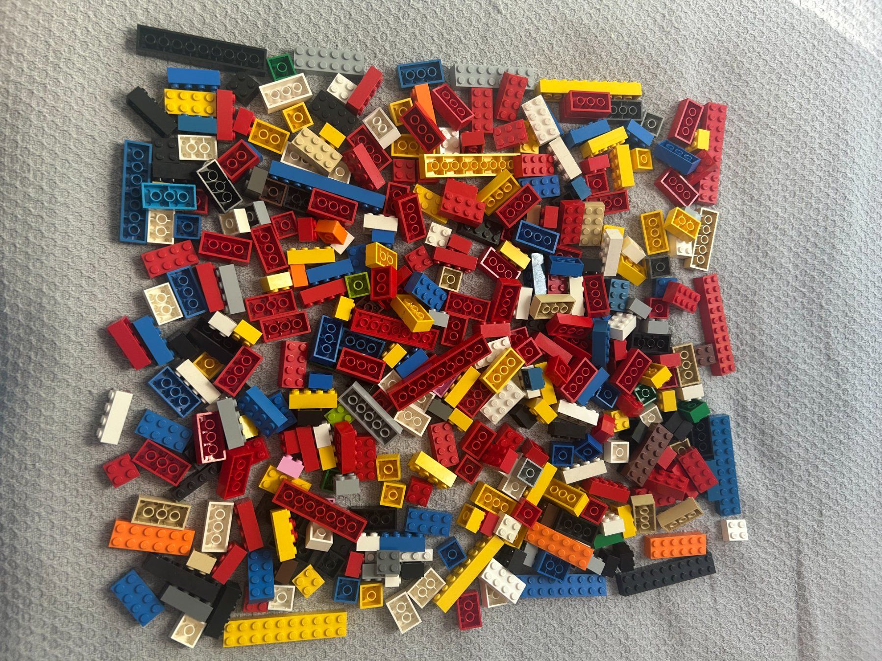 Lego Giocattoli: 800 Gramm Lego Grundbausteine – Usato da Volketswil venduto da Daniel68ernst