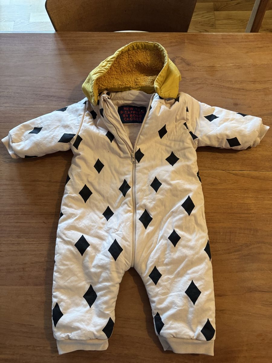 Bobo Choses Strampler: Combinaison chaude bébé Bobo Choses, 6-10 mois – Gebraucht aus St-Maurice von Marionlaf 1