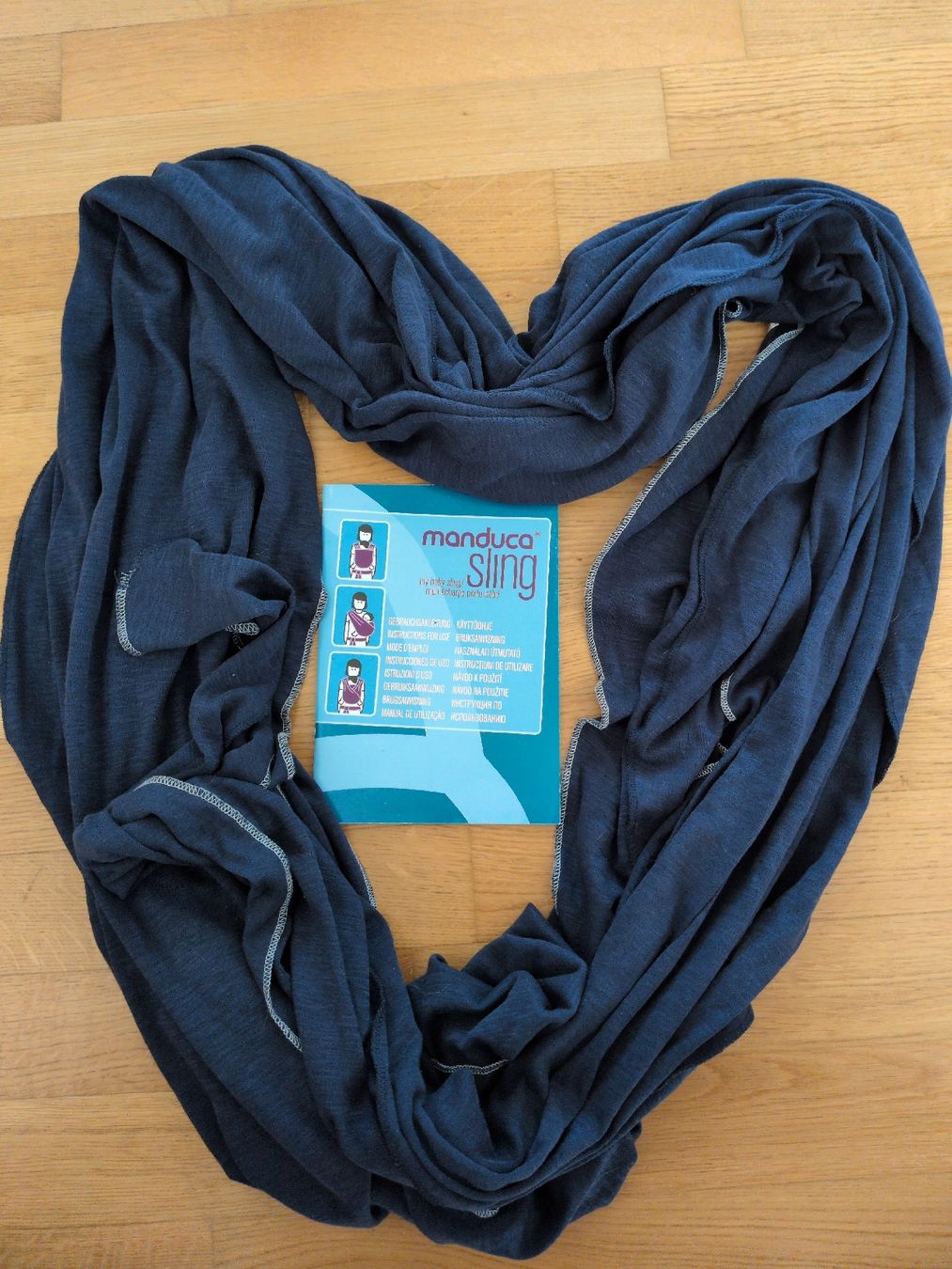 Manduca Porte-bébés ventraux & dorsaux: Manduca Sling Tragetuch, Dunkelblau – D'occasion à Wädenswil par Sumire22