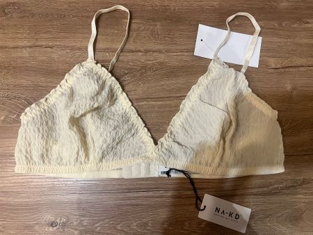 NA-KD Triangel Top Crinkle Creme Weiss, Grösse XL, Neu!