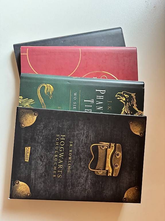 Libri: Harry Potter Schulbücher – Usato da Romoos venduto da tam_zj95 1
