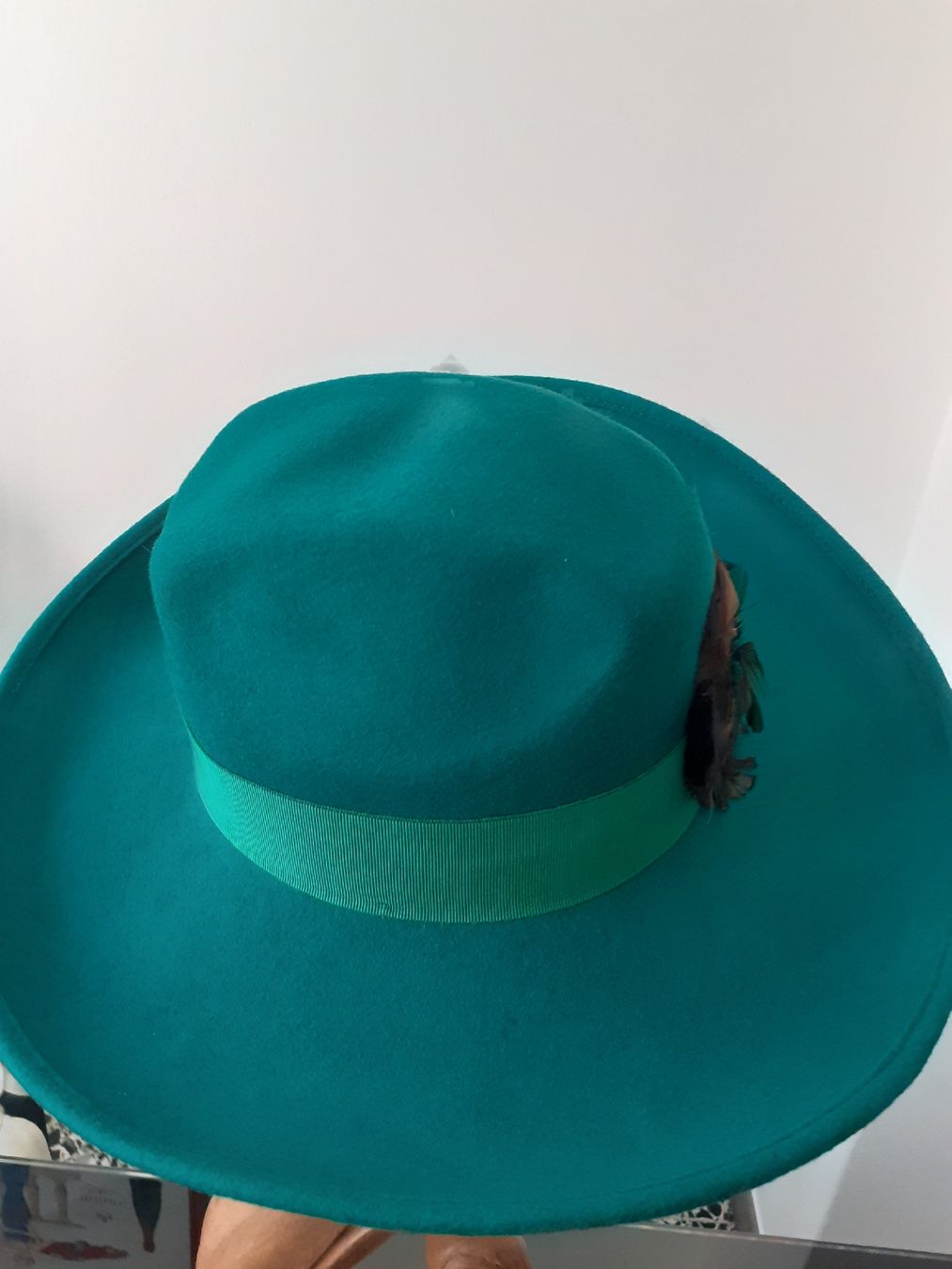 Copricapi, berretti & cappellini: Cappello invernale verde vintage – Usato da Morbio Inferiore venduto da vin_fdj2 2