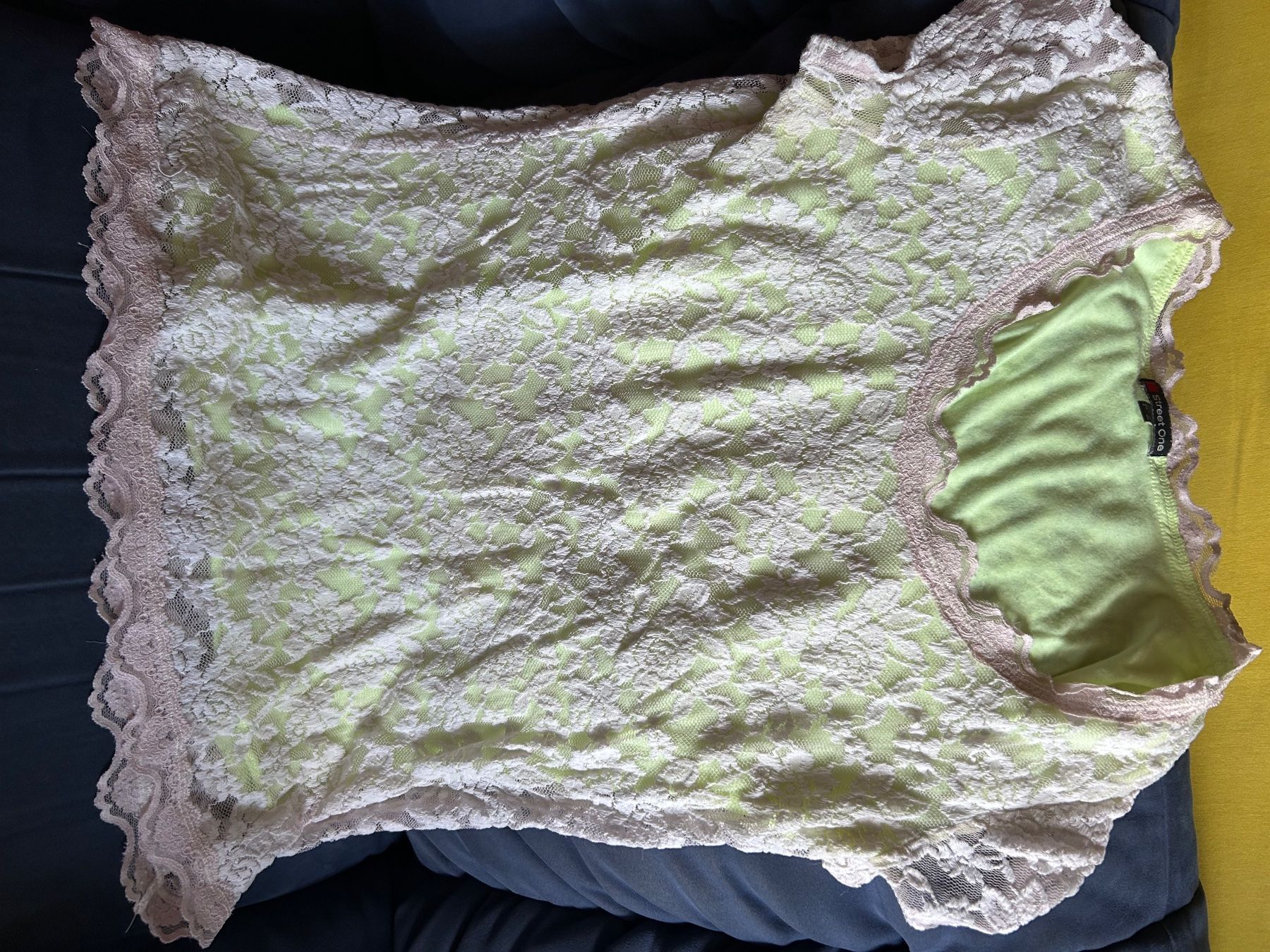 Lotti di vestiti: 14 Damen T-Shirts Grösse 40 – Usato da Pont-la-Ville venduto da grosidi 3
