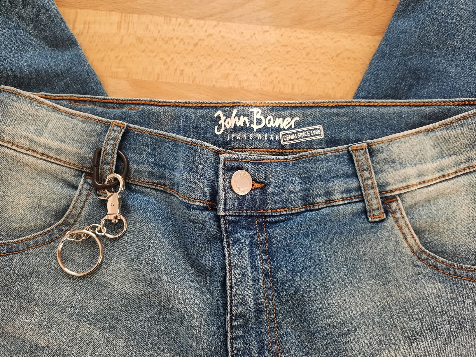 Hosen: Jeans Shorts Gr.170  neu  – Neu (gemäss Beschreibung) aus Jonschwil von sonja8472 2