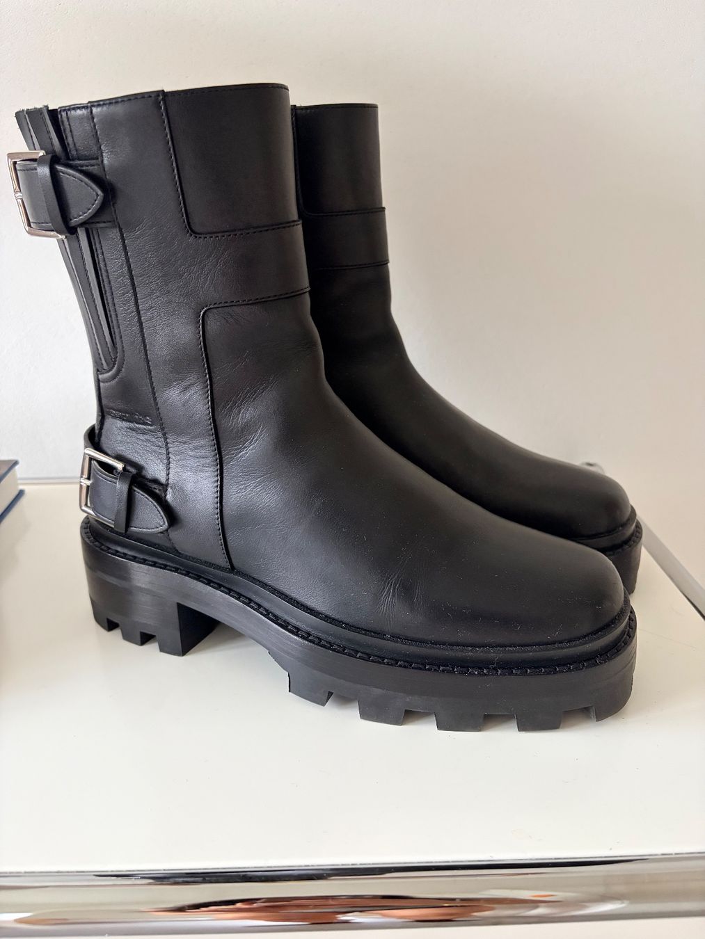 Hermès Scarpe da donna: Hermes Jaimy Ankle Boots - Gr. 39.5 – Usato da Brugg AG venduto da Elle_1 2