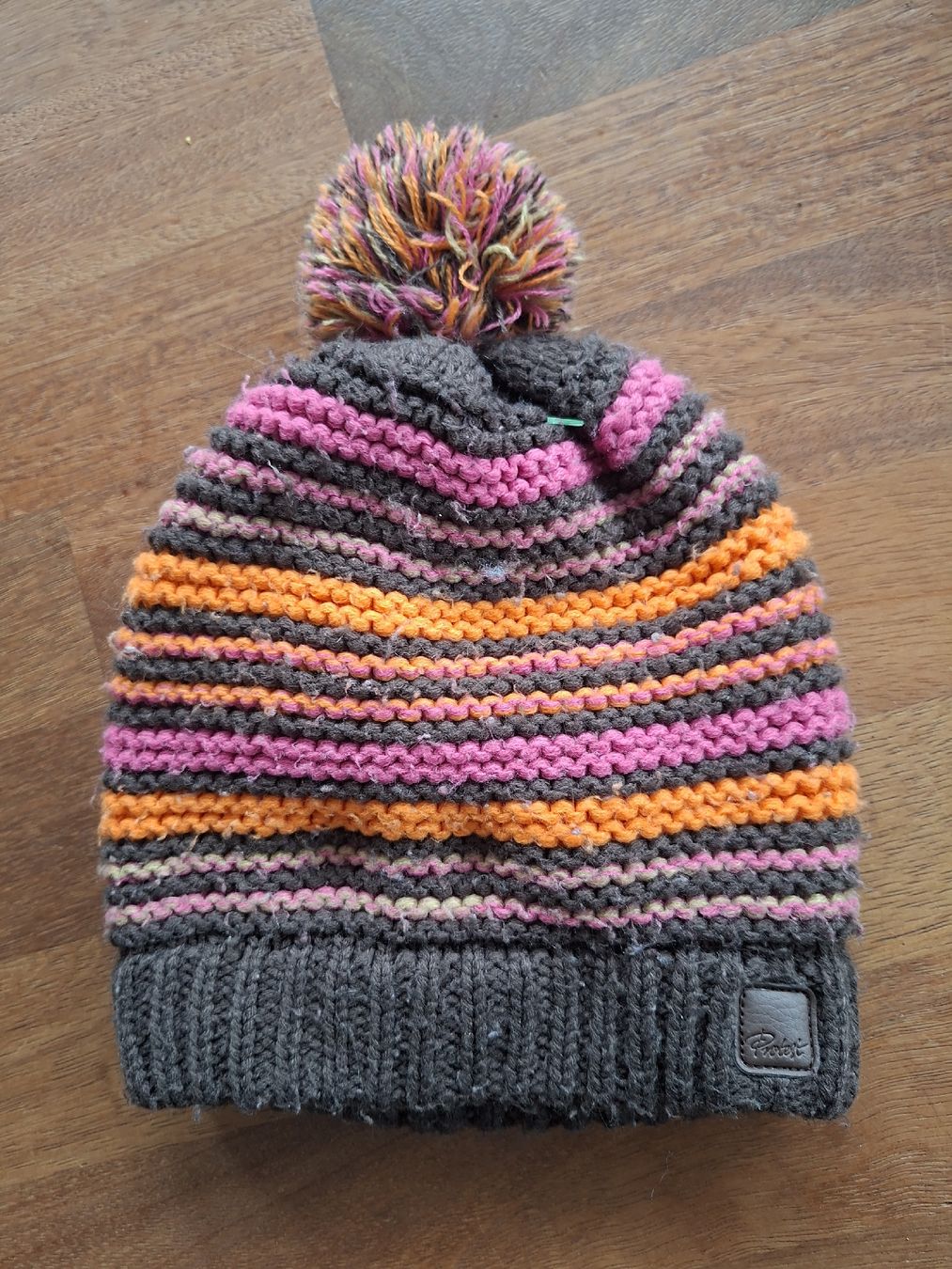Hüte, Mützen & Caps: Pompom Mütze Protest Grösse M – Gebraucht aus Thun von SiHoSt