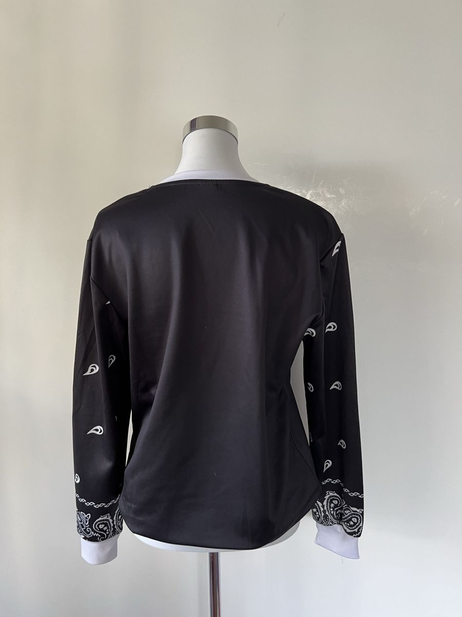 Pullover & Sweatshirts: Huglife Pullover M – Gebraucht aus zürich von kira.jj 1