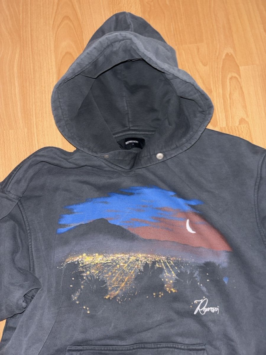 Represent Pulls & Sweat-shirts: Represent Hoodie – D'occasion à Diessenhofen par manu_55778 2