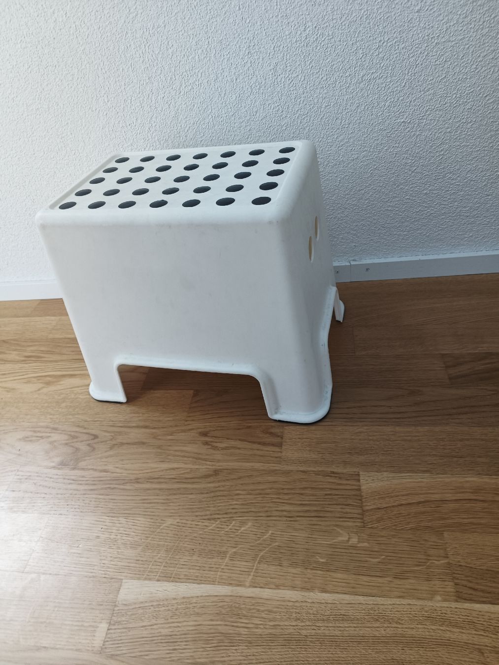 Tabourets: Kinder Hocker  – D'occasion à Muri AG par Suiphi