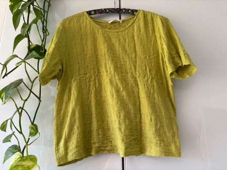 MANGO limettengrünes Shirt aus strukturiertem Stoff Gr. M