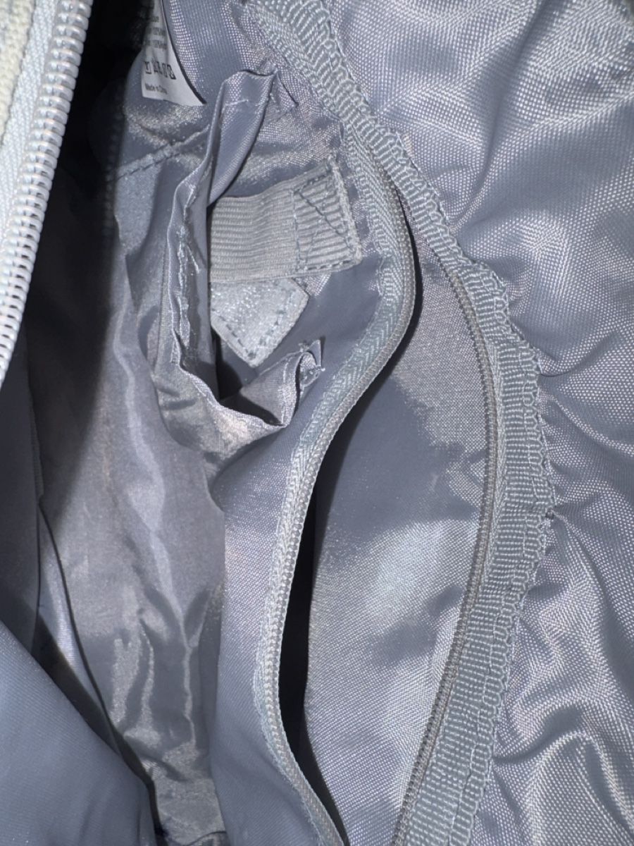 Converse Borse: Umhängetasche Converse – Usato da Oberengstringen venduto da pri_c8jk 2