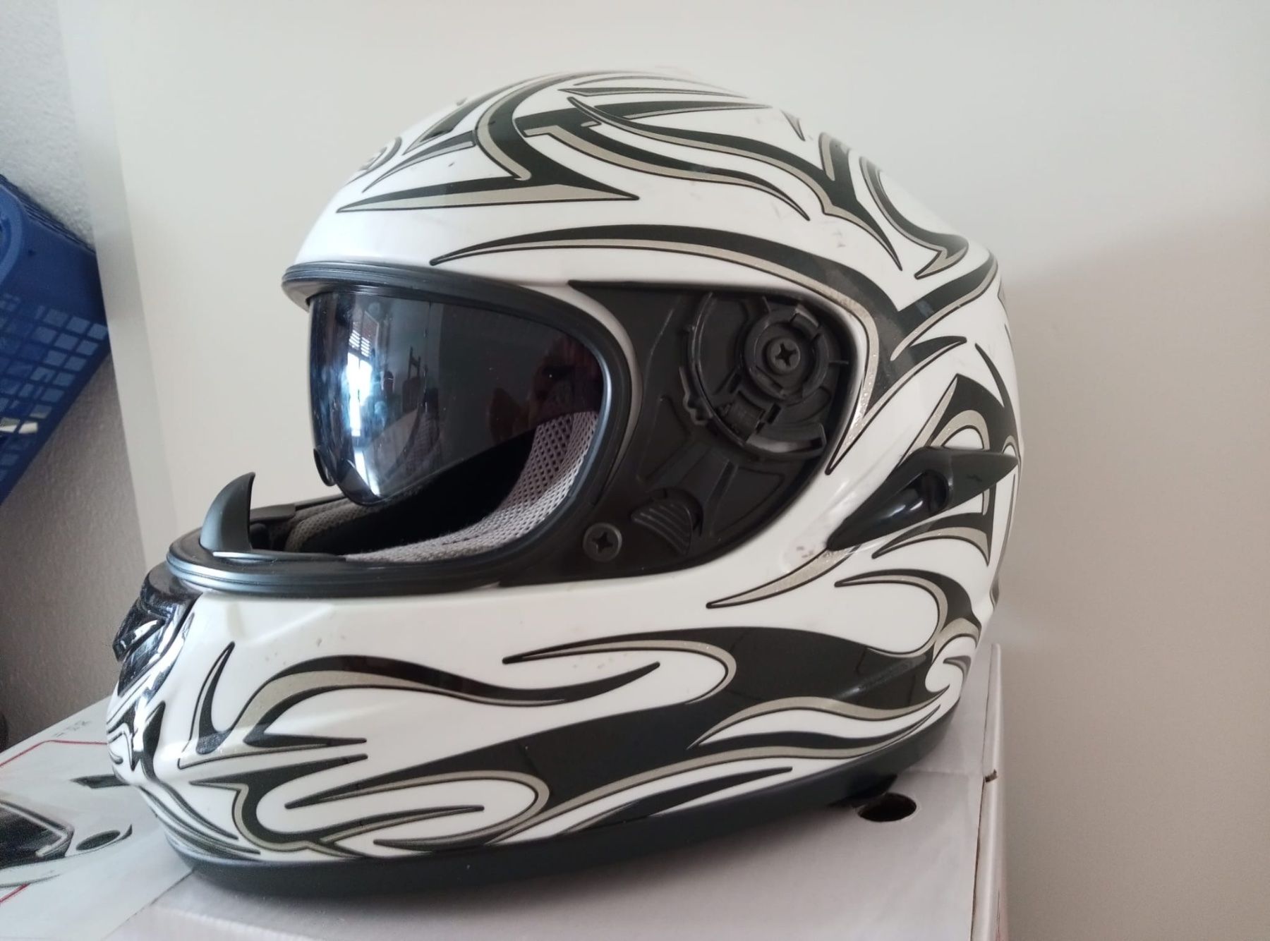 Helme & Visiere: Casque pour moto – Gebraucht aus Bienne von Daniel_Schader 1