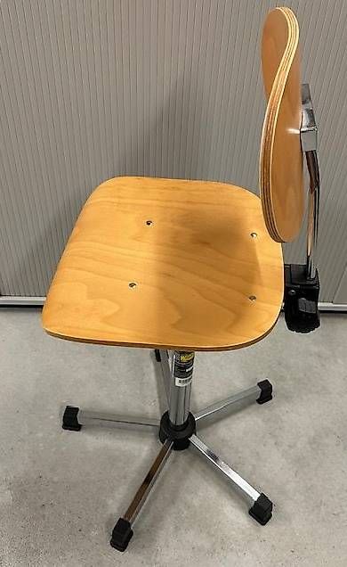 Sedie: Werkstattsstuhl höherverstellbar NEU  – Usato da Aarau venduto da vio_lrn7 1