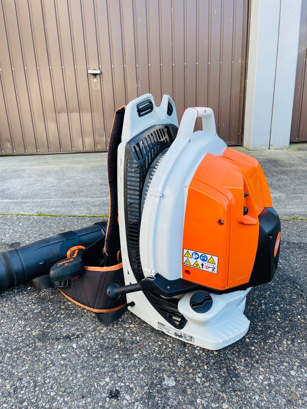 Stihl Laubbläser & Laubsauger: Laubbläser Stihl BR 800 professionell – Gebraucht aus Würenlos von Shop_Shop 2