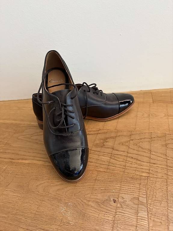 Scarpe da donna: Lederschuhe – Usato da Basel venduto da aganz 1