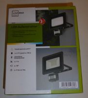 LED Aussenstrahler mit Bewegungsmelder neu mit Anleitung DFI