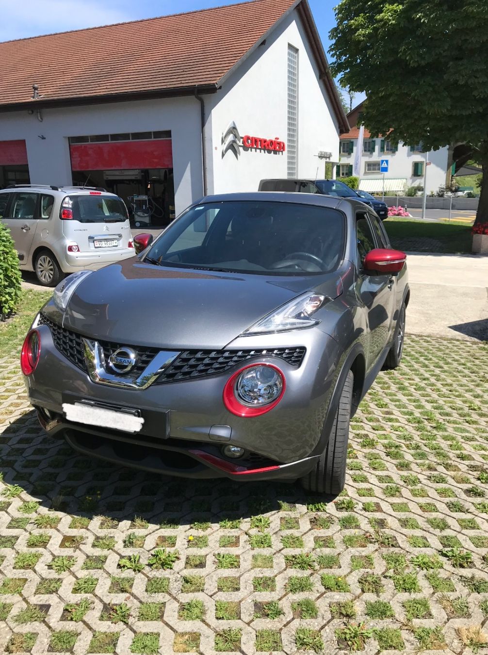 Nissan Automobili: Nissan Juke 1.2 DIG-T N-Connecta – Usato da Thun venduto da val_bd7b