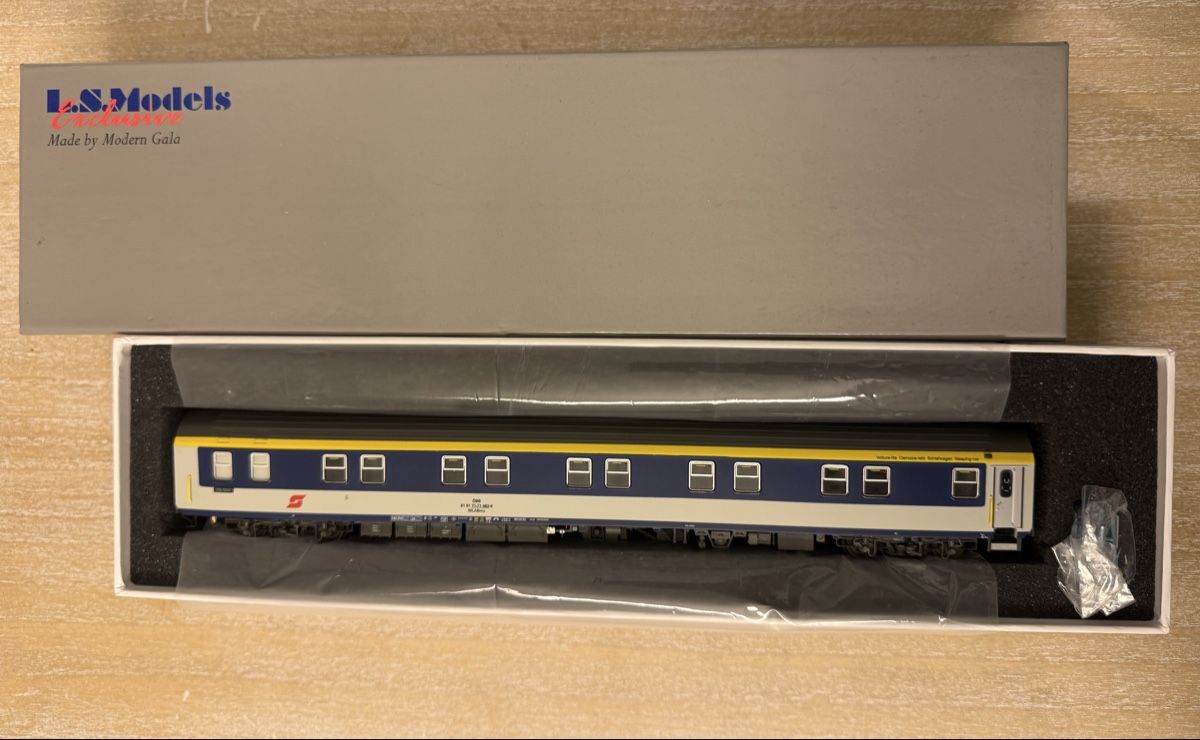LS Models Modelleisenbahnen: L.S.MODELS ÖBB WLABmz SCHLAFWAGEN NEU – Neu und originalverpackt aus Zürich von Volanbusz