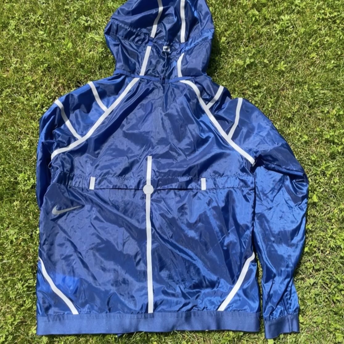 Nike Jacken: Nike Windrunner Reflective Running Jacket – Neu (gemäss Beschreibung) aus Wabern von alestae 6