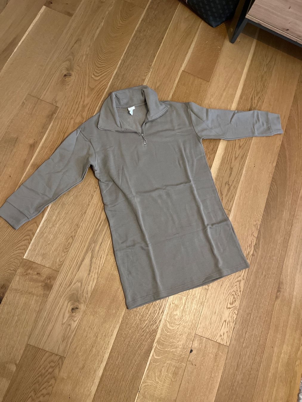 H&M Pulls & Sweat-shirts: Pullover H&M – D'occasion à Zofingen par saaraaah___