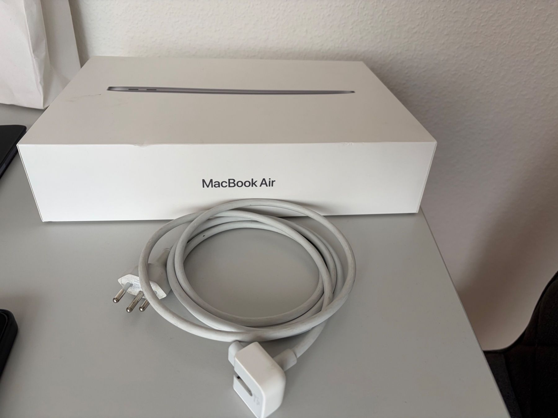 Apple Notebook: MacBook Air M1 / 256 GB / Spacegrau – Usato da Matten b. Interl venduto da zwap01 6