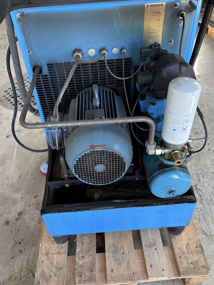 Compressori: Boge S15 Schraubenkompressor – Usato da Gommiswald venduto da jac_d9xh 2