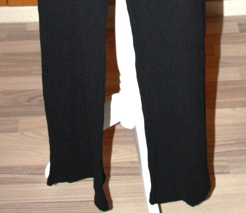 Pantaloni: Hose BERSHKA schwarz Gr. L NEU – Nuovo (secondo la descrizione) da Flüelen venduto da Diversicum-Textil 2