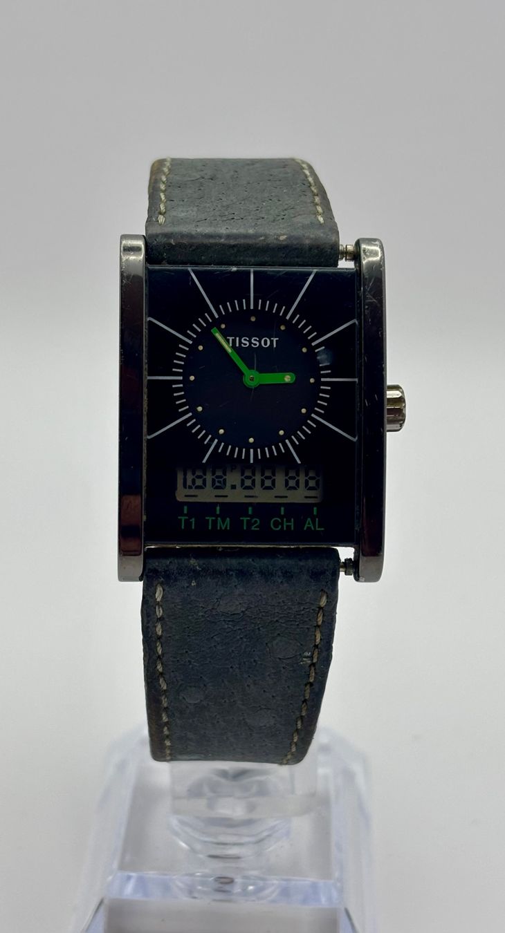 Tissot Uhren: NEO-VINTAGE-KLASSIKER TISSOT TWO TIMER – Defekt aus Rorschach von ZeitWerk.10 2