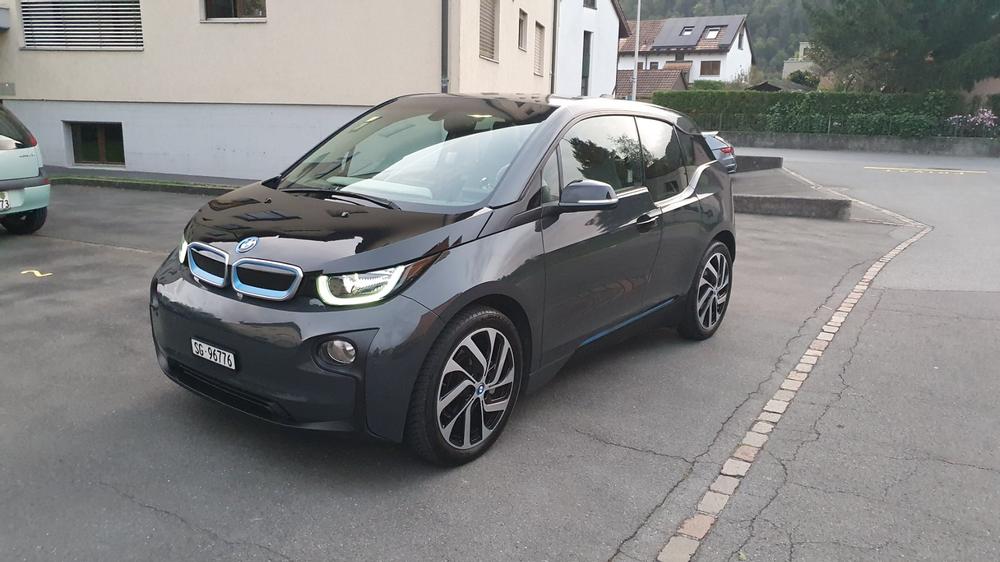 BMW i3