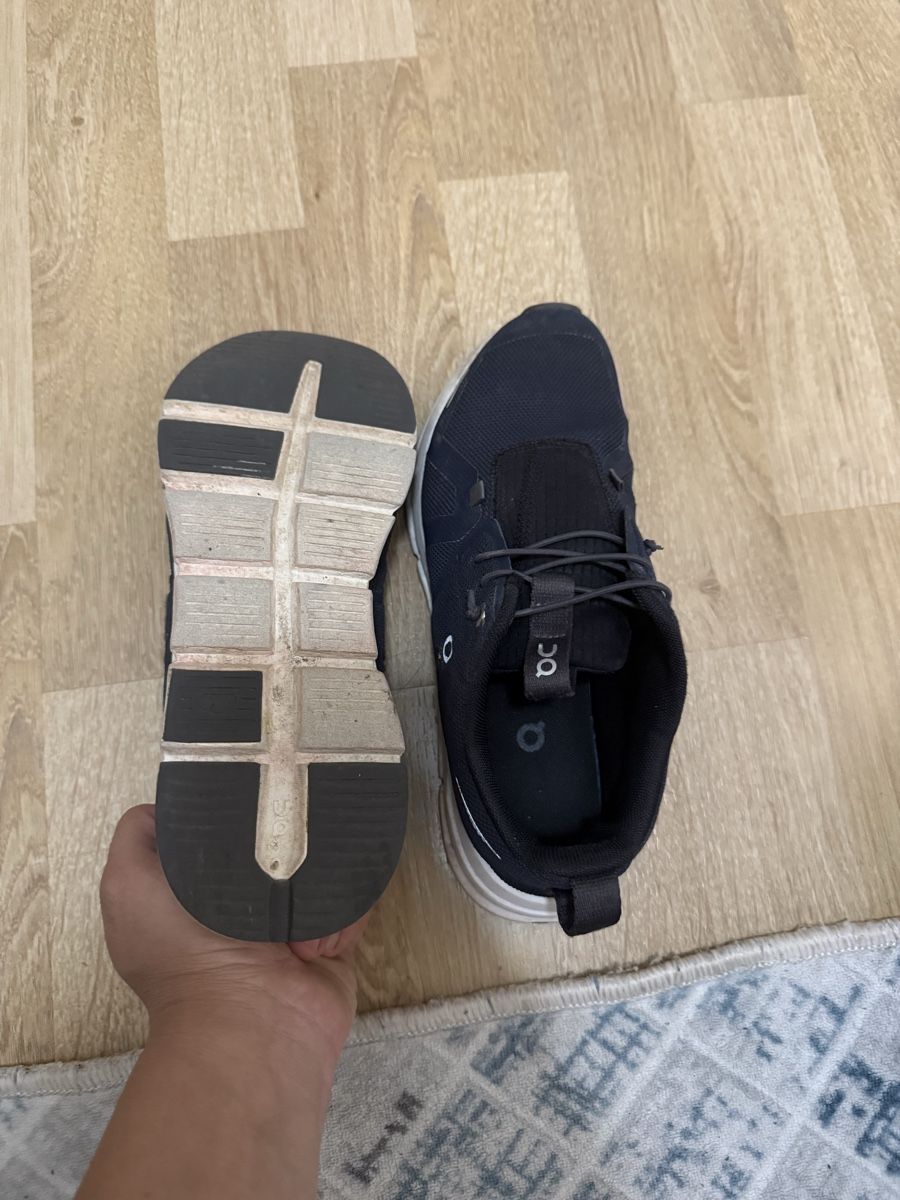 On Schuhe für Jungen: On cloud Gr.36.5  – Gebraucht aus Kloten von Privat2011 1