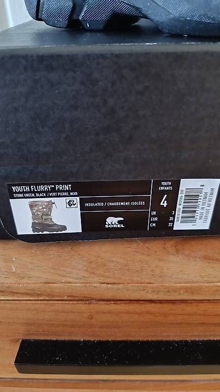 Sorel Chaussures garçon: Sorel Winterstiefel Gr. 35 Mädchen Junge – D'occasion à Au ZH par abgut 1