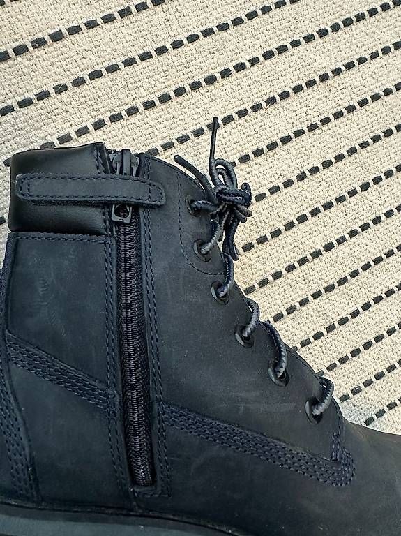 Scarpe da uomo: Gr. 36 Timberland Courma Boot Schwarz – Usato da Düdingen venduto da HerrMiBa 3