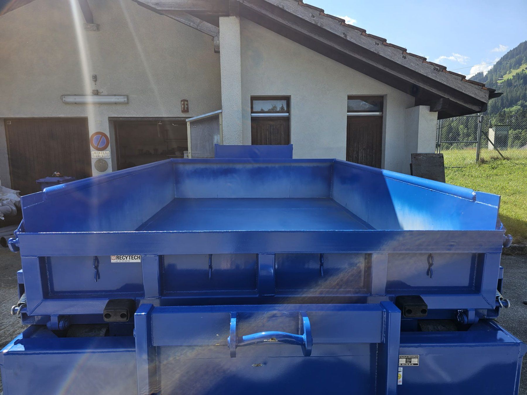 Contenitori edile: Abrollcontainer city 3m3 – Usato da Wallisellen venduto da Recytech 2
