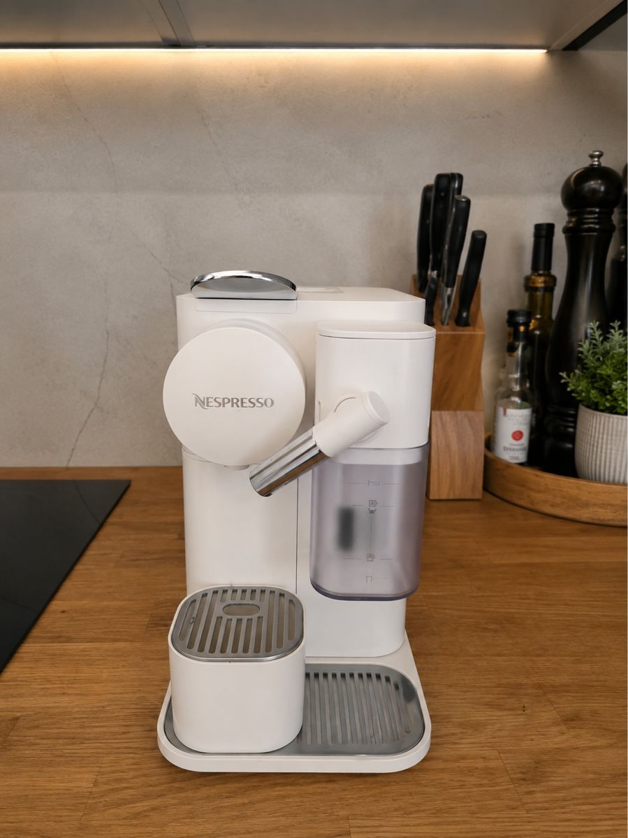 Macchine per caffè & Macchine per espresso: Nespresso Lattissima One  – Usato da Dittingen venduto da mad_2xp8