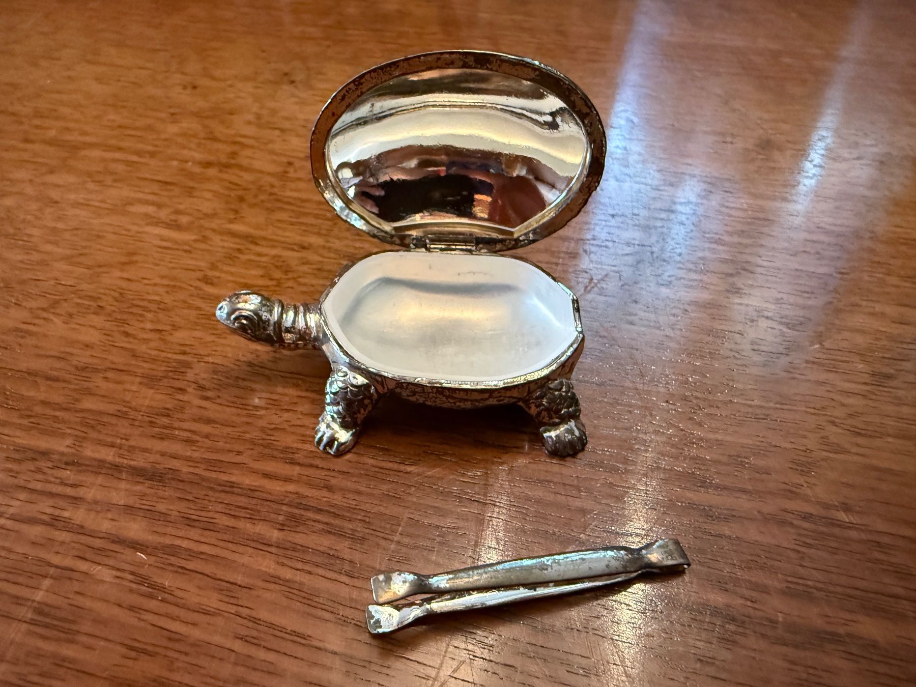 Altro in Cosmetici & Cura: Vintage Pillendose Schildkröte mit Pinzette – Usato da Erstfeld venduto da Uhu1980 2