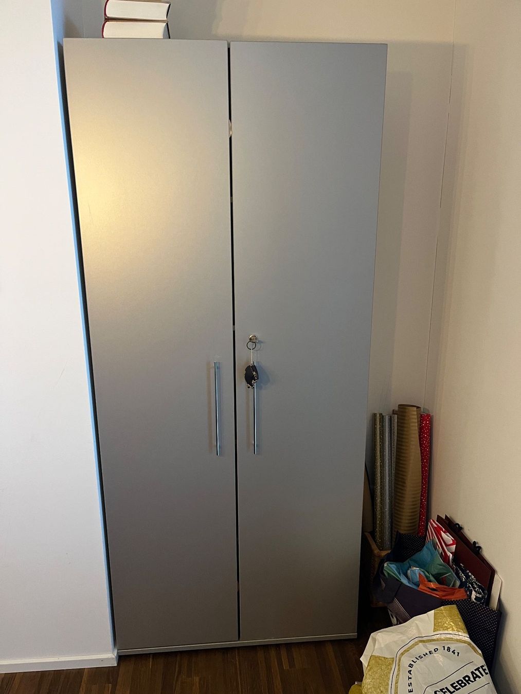 Armadi: Aktenschrank – Usato da Oberrohrdorf venduto da Anuschka5
