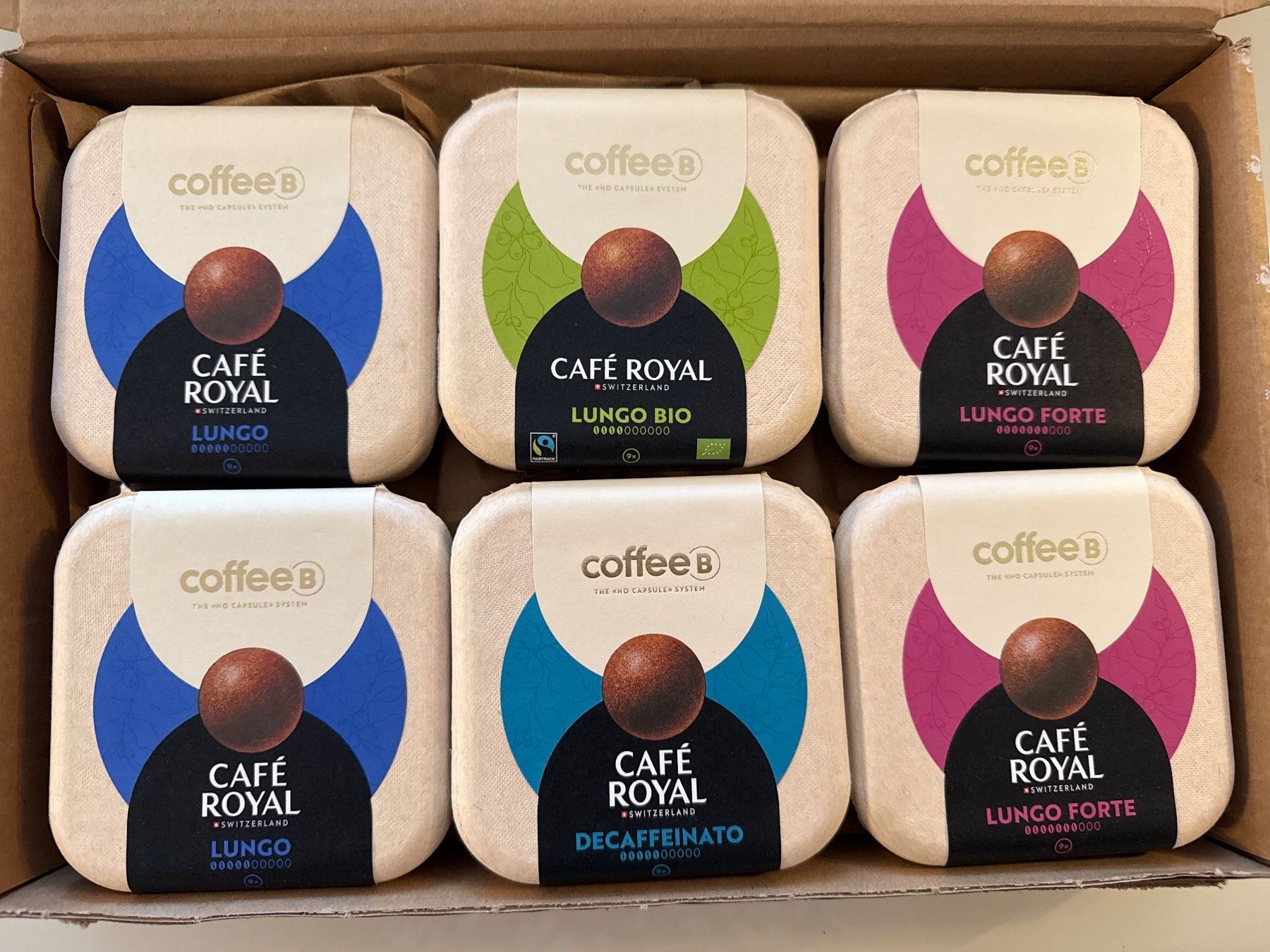 Coffee B Macchine per caffè & Macchine per espresso: NEU! CoffeeB Globe Kaffeemaschine + Kaffeeballs – Nuovo e nell'imballaggio originale da Schönenwerd venduto da d.chiara 1