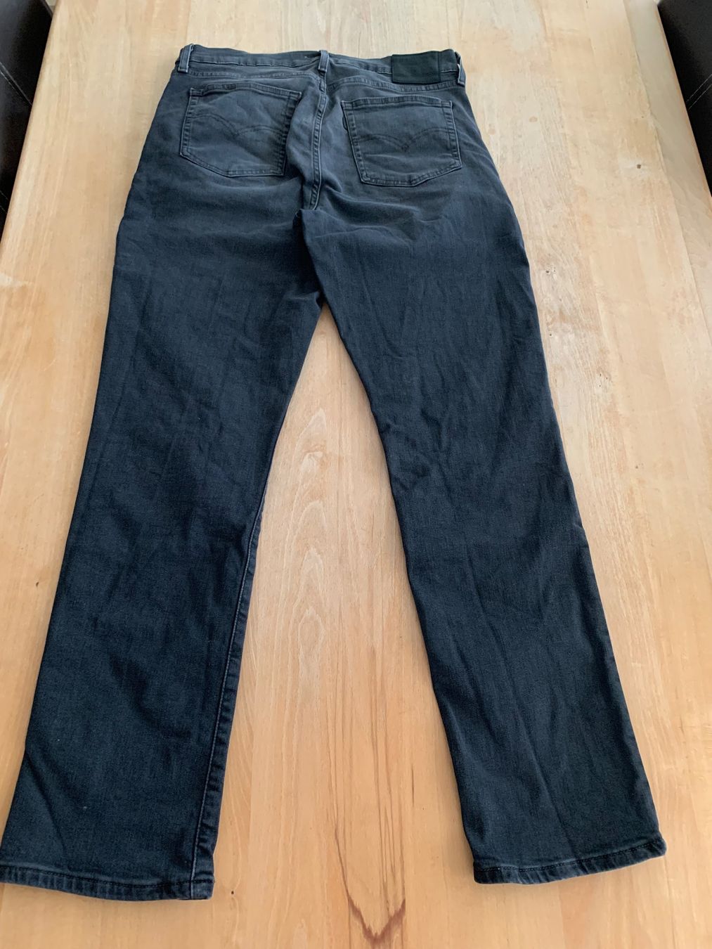 Levi's Jeans: Levis Jeans 724 High Rise Straight – Usato da Enggistein venduto da THE-IGOR 3