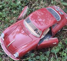 Porsche 356 Modellauto rot guter Zustand