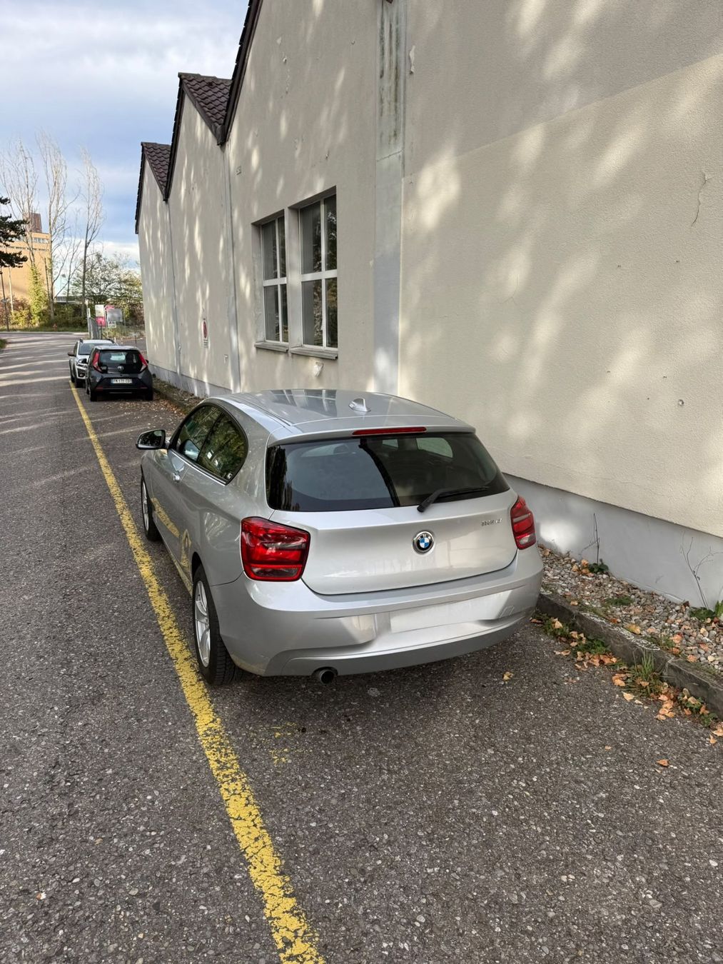 BMW Autos: Bmw 116d - 138000 km – Gebraucht aus Fribourg von inf_n9kg 1