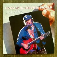 NEIL YOUNG „Rockin‘ In The Free World“ 12“ VINYL GER MINT!