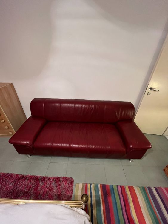 Canapé 2 places en cuir MACELO - Rouge - Maison
