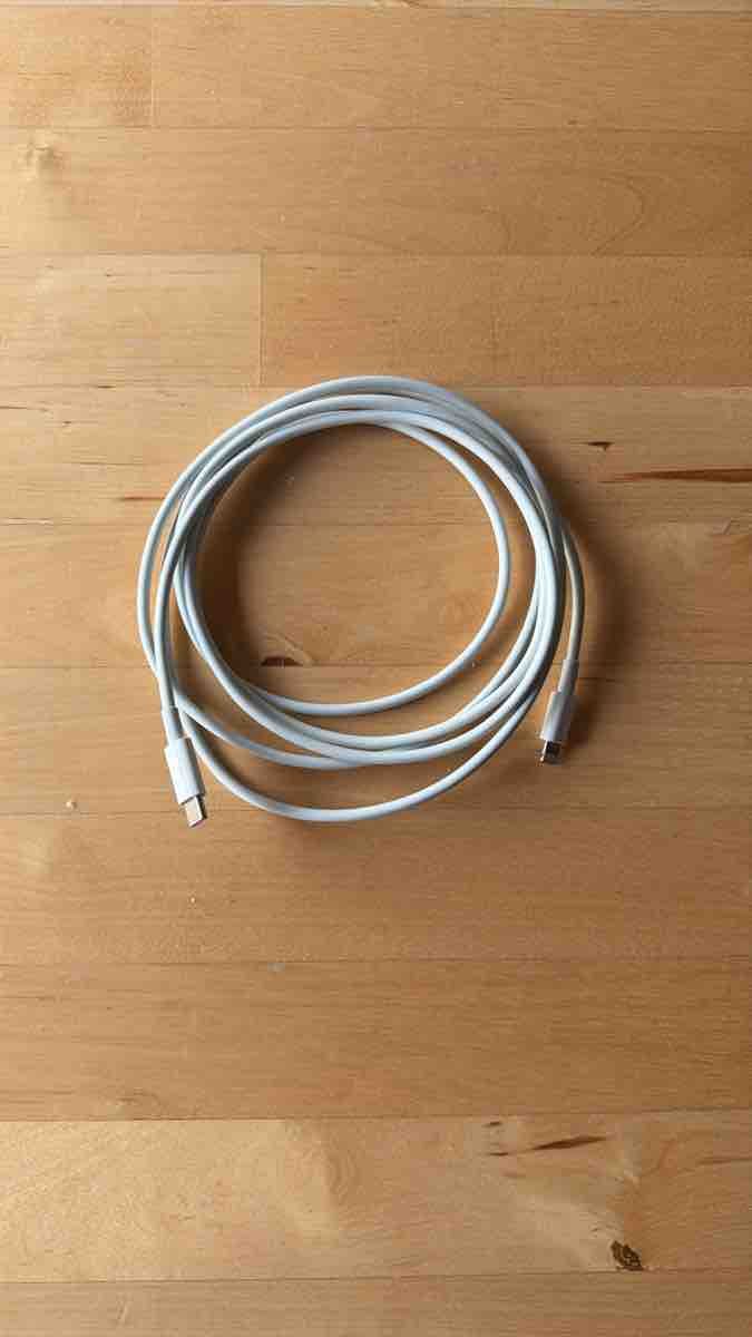 Apple Kabel: Apple USB-C to Lightning Cable 2m White Good Condition – Gebraucht aus Zürich von aus_r2dq