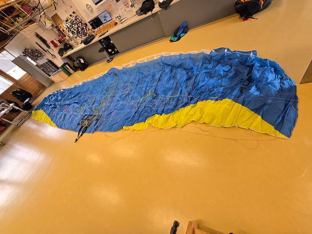 Sport dell'aria & Aquiloni: Advance Alpha 7 28 blau – Usato da Matzendorf venduto da Flugschule-Jura 3