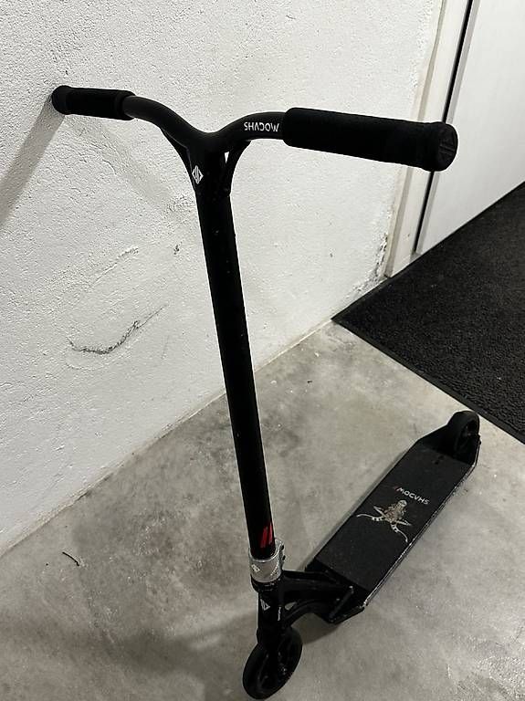 Kickboard: Drone Shadow 2 Scooter – Gebraucht aus Zürich von marangun01