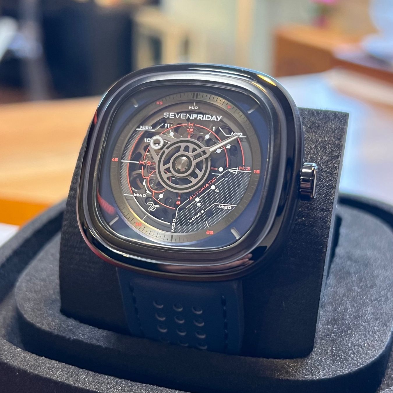 Orologi: SevenFriday T Series Skeleton T3/03 – Usato da Carouge GE venduto da Watchaser 2